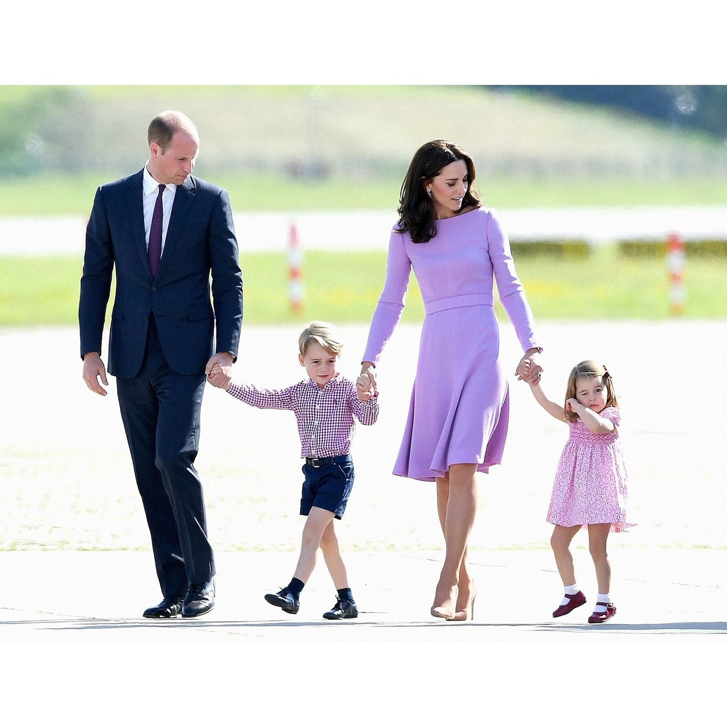 Kate Middleton's Preps for Baby #3 | Skip spray tans during pregnancy