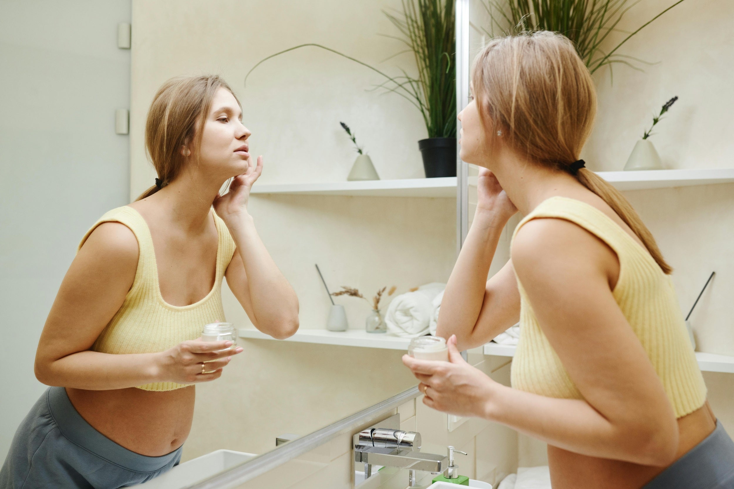 Pregnancy Skincare 101 – What’s Safe, What’s Not?