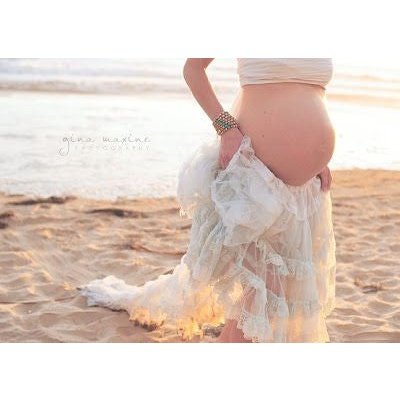 Beach Maternity Photos: Tips + Tricks
